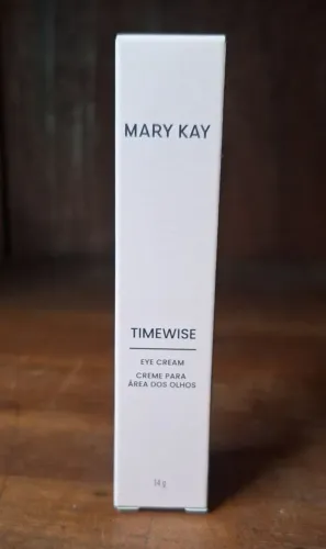 Creme para Área dos Ohos Mary Kay