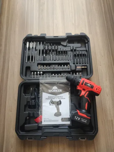 Furadeira e Parafusadeira a Bateria