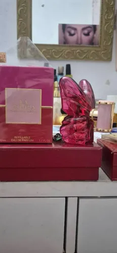 La Bomba Carolina Herrera Eau de Parfum 50ml Cheio