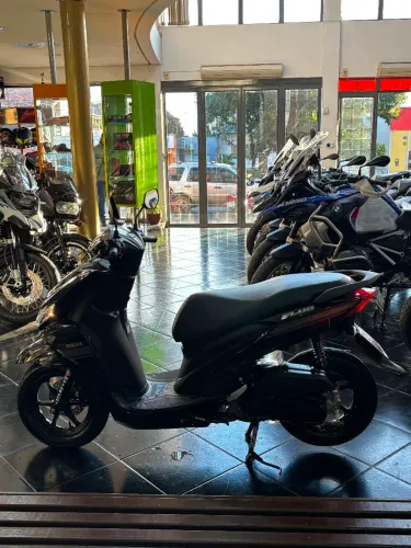 Yamaha Fluo 125