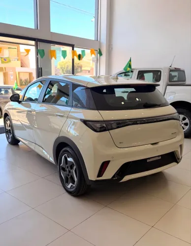 BYD Dolphin EV (Elétrico) 2027