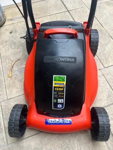 Cortador de grama
