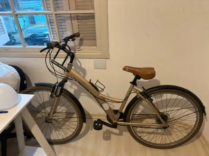 Bicicleta Tito Urban Aro 700 Pouquíssimo uso + acessórios!
