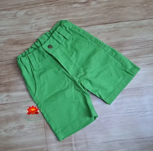 Bermuda Verde Bandeira Sarja Infantil Tam.P (3 a 6 meses) Nova