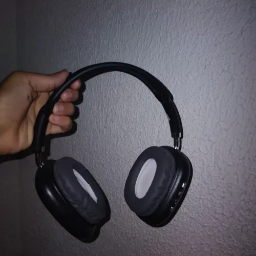 Fone de ouvido P9