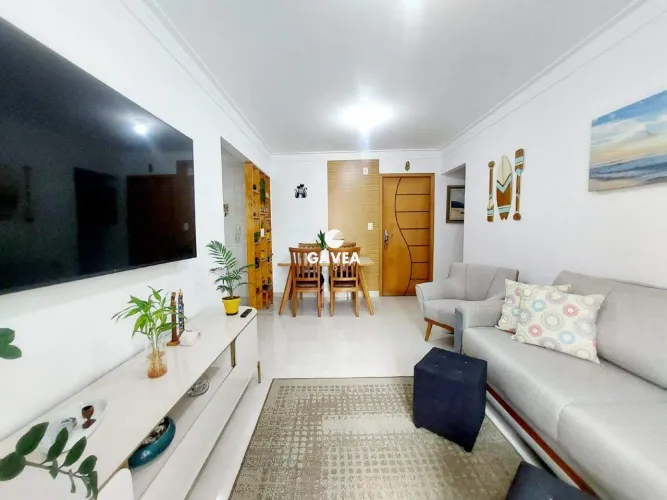 Apartamento à venda no Caiçara em Praia Grande.