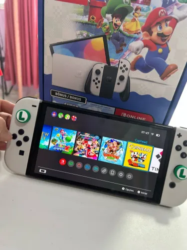 Nintendo switch OLED 256 GB Destravado