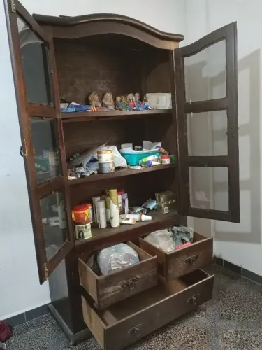 Cristaleira clássica