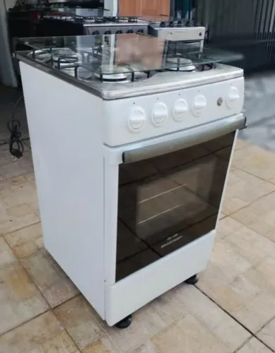 Fogão 4 bocas 