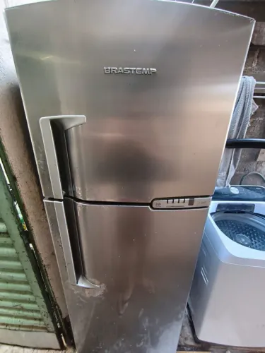 Geladeira Brastemp com defeito