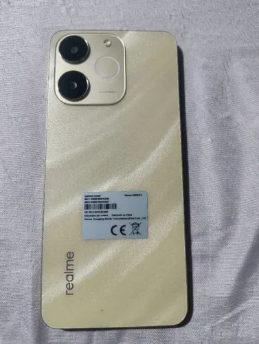 Vende-se 750,00