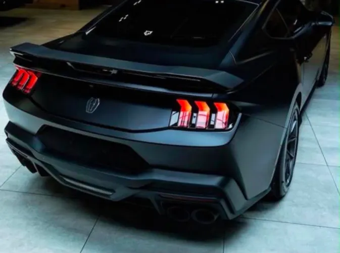 Ford Mustang DARK HORSE 5.0 V8 AUT. 2025