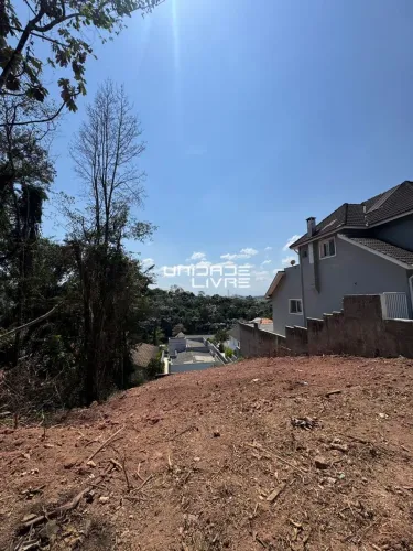 Excelente Terreno no Condomínio Aruã Eco Park com 360,00m²