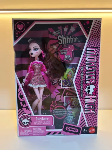 draculaura dotd monster high