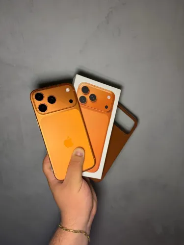 iPhone 17 Pro Max Laranja 256gb