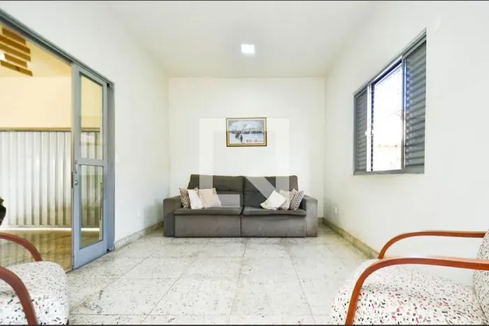 Casa à Venda - Santa Tereza, 5 Quartos, 382 m2
