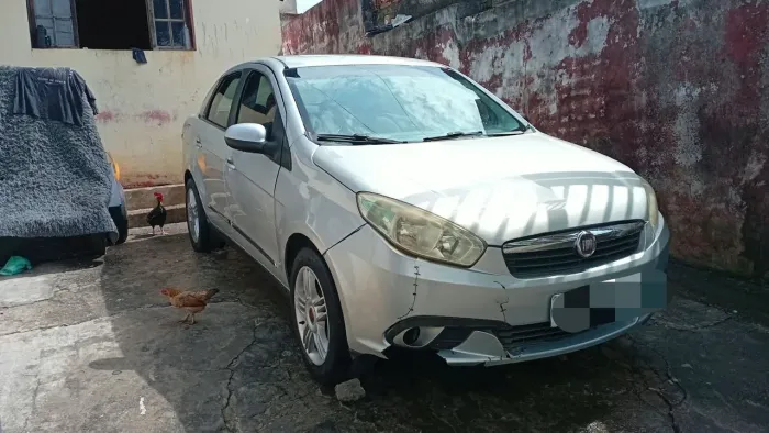 Fiat Grand Siena Essence Dual. 1.6 Flex 16V 2013