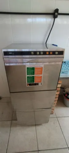 Excelente oportunidade - Lavadora de louça profissional