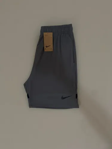 Bermuda dry fit