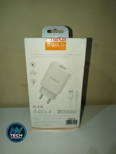 Carregador de celular iPhone entrada light 