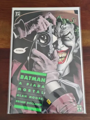 Batman: A Piada Mortal (Alan Moore/ Brian Bolland) Editora Abril 1999
