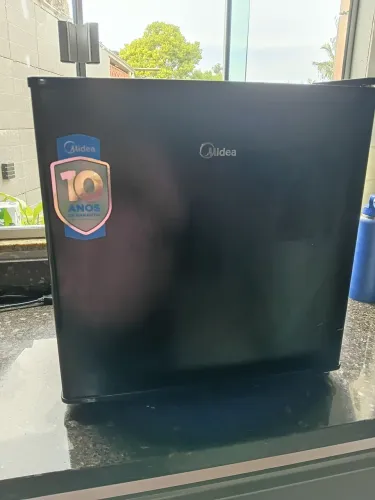 Frigobar Midea 45 litros