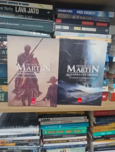 Combo 2 livros George rr Martin