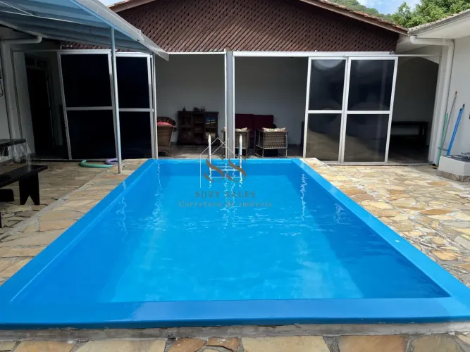 Aluguel por Diária para Locação em Matinhos, Centro, 6 dormitórios, 1 suíte, 3 banheiros, 