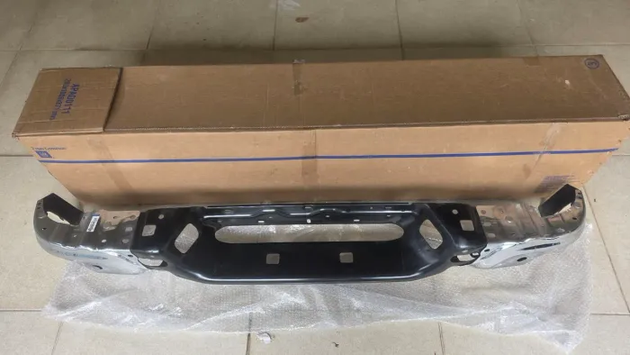 VENDO PARACHOQUE S10 (PICKUP)