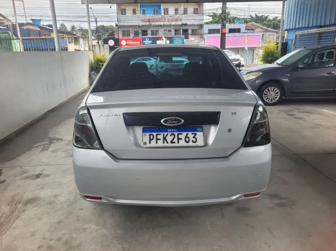Ford Fiesta Sed. 1.6 8V Flex 4P 2011