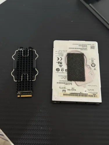 SSD NVME 512gb + HDD 2TB 2.5 com case