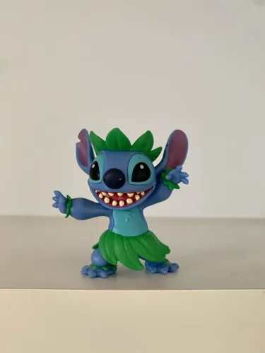 Boneco lilo e stitch havaiano
