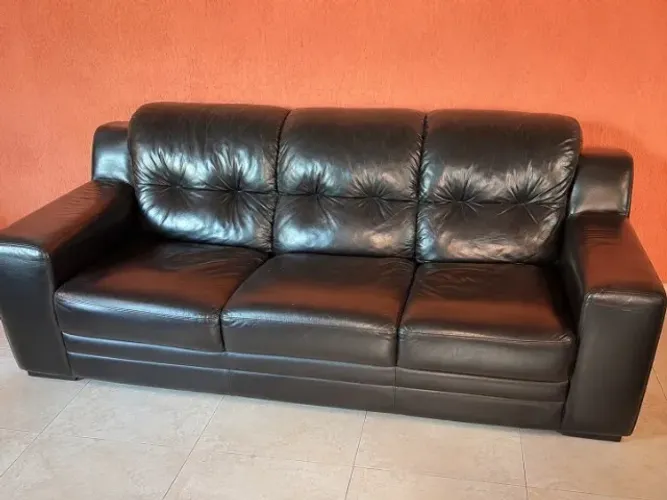 Sofá de 3 e 2 lugares