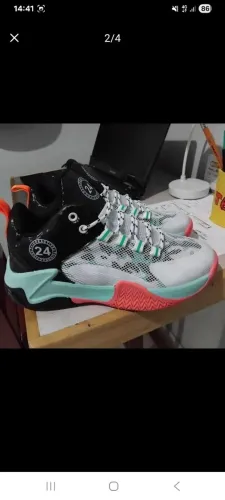 Tênis de basquete