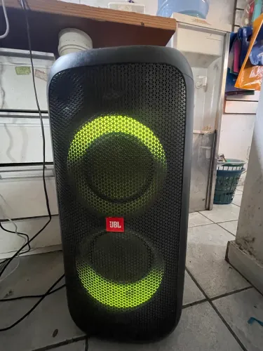 JBL PARTYBOX 100