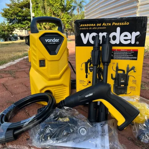 Lavadora de alta pressão Vonder LAV 1300 nova na caixa