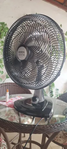 Ventilador grande, turbo, economico, Mondial, estado de novo.