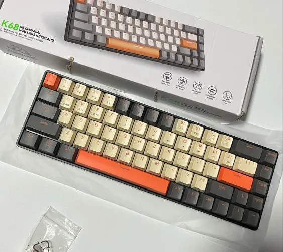 Teclado Mecânico 65% Sem Fio Switch RED ZIYOULANG K68 Bluetooth + 2.4G