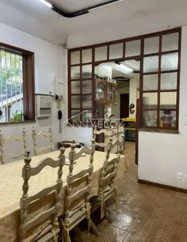 Apartamento : / Residencial / Gávea