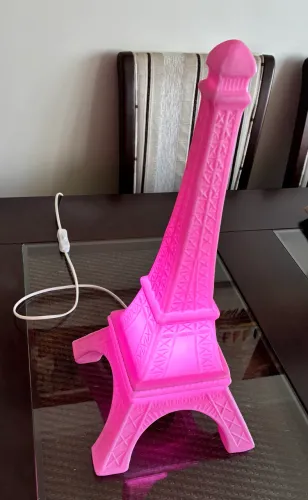 Luminária Torre Eiffel 49x23x23cm Polietileno Rosa - Usare