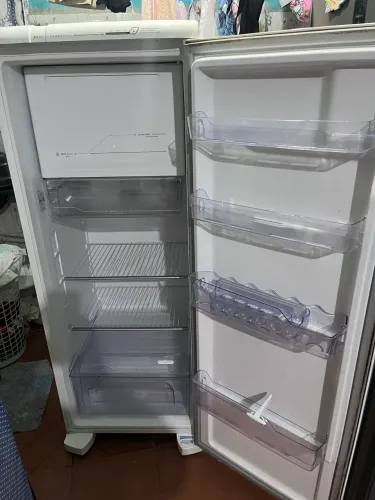 Geladeira Eletrolux