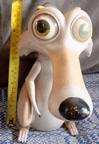 ( Defeito ) Boneco Scrat Esquilo Era Do Gelo 3 Grow 2009
