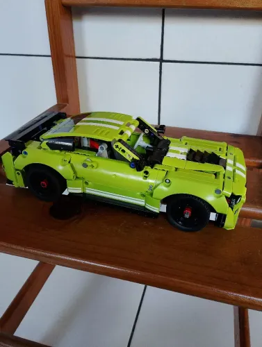 LEGO Technic Ford Mustang Shelby GT500