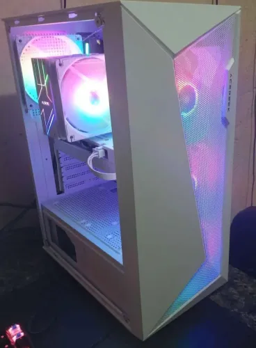 PC gamer intermediário Xeon
