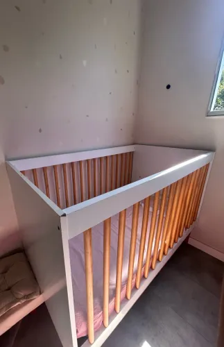 Berço americano Lígia Retrô Carolina Baby+Colchão e travesseiro antirrefluxo