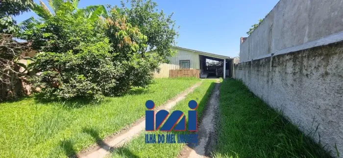 Terreno com casa venda Piçarras