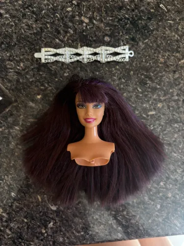 cabeça swapping styles barbie e cinto raquelle