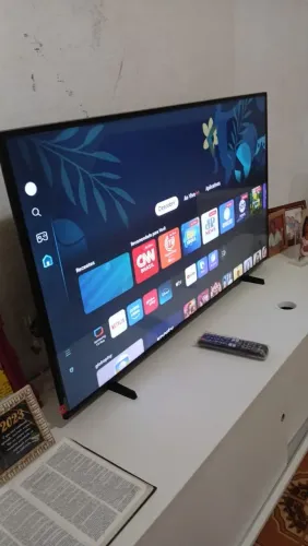 Vendo TV Samsung Galaxy 43 polegadas 