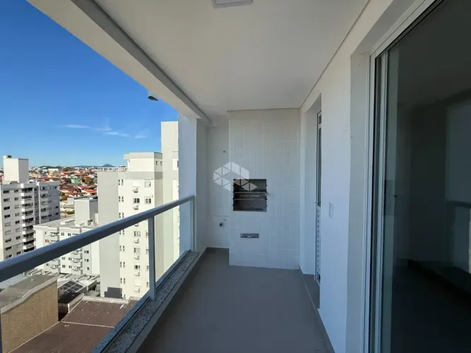 APARTAMENTO COM 2 QUARTOS SENDO 1 SUÍTE 1 VAGA DE GARAGEM VISTA PARA O MAR