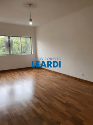 CASA ASSOBRADADA - JARDIM - SP